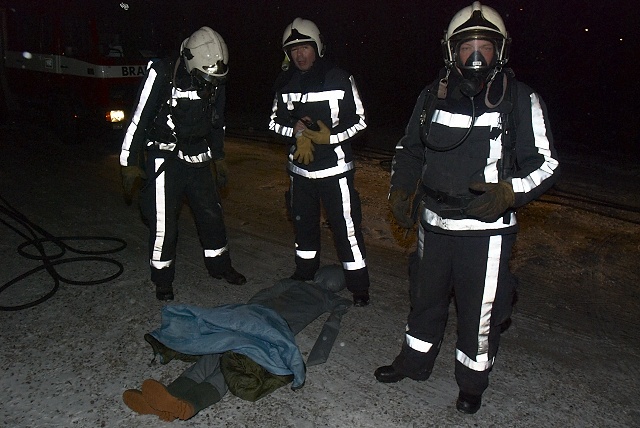 2010/30a/20100210 023 Oefening 2 binnenbrand schuur Bennebroekerweg.jpg